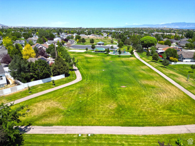 Move to Utah, Herriman Utah, Home for sale, beautiful utah neighborhood park